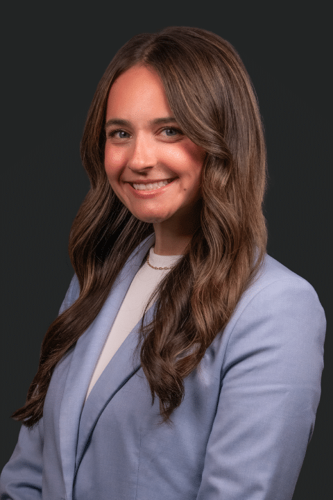 Nicole Massarone Headshot